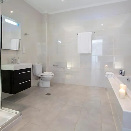 Lilaea Villa Nikiana