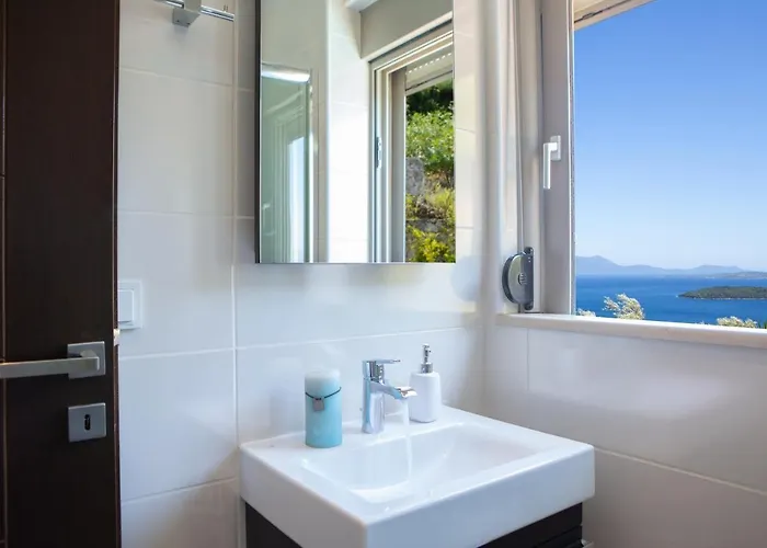 Villa Lilaea Nikiana